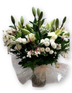 RAM DE FLORS BLANQUES AMB GERRO