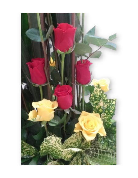 Comprar CENTRO DE ROSAS GRACIA online Barcelona | Flors Joan