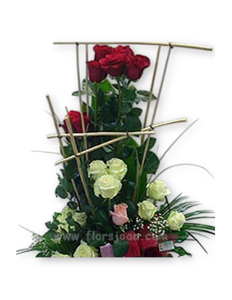 Centre de 35 Roses en Grups
